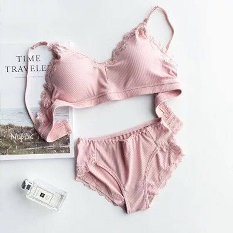 New Korean Version Of The Lace Edge Solid Color Cute No Steel Ring Bra Set