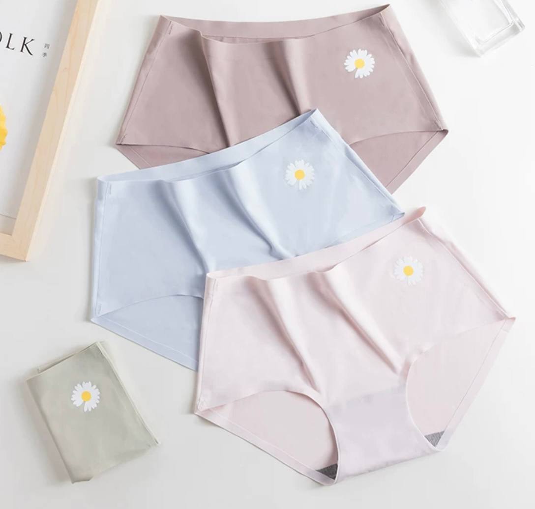 Cute Anti-Bacterial Women Briefs Mid-waist Ladies Panty Sexy Breathable Girl Underwear Seamless Cotton Women's Panties