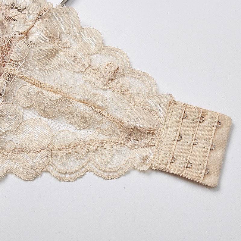 New Lace Sexy Wrapped Chest One Piece Tube Removable Padded Top Seamless Strapless Bra