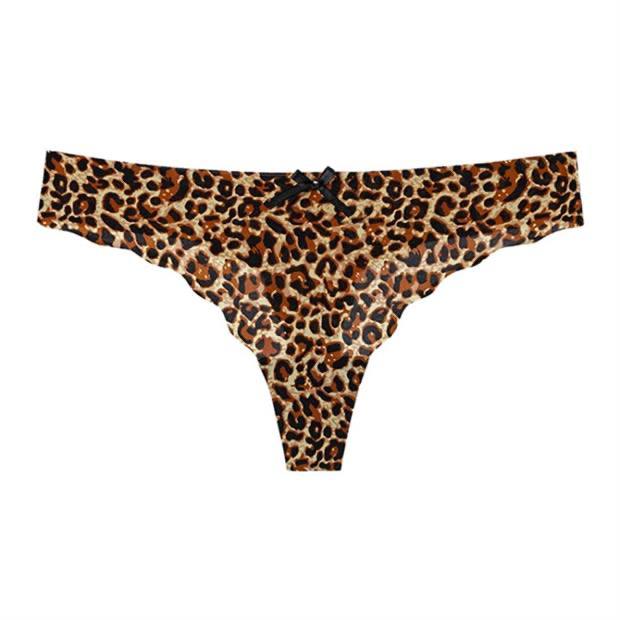 Women Underwear Seamless Sexy Thongs Underwear Ice Silk Comfy G-String Panties