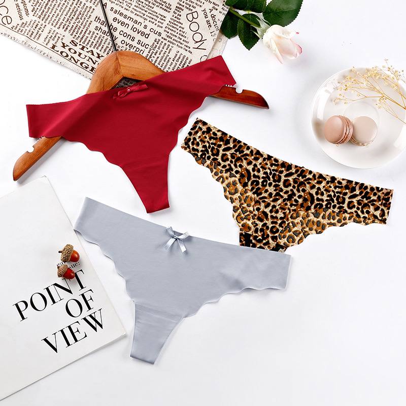 Women Underwear Seamless Sexy Thongs Underwear Ice Silk Comfy G-String Panties